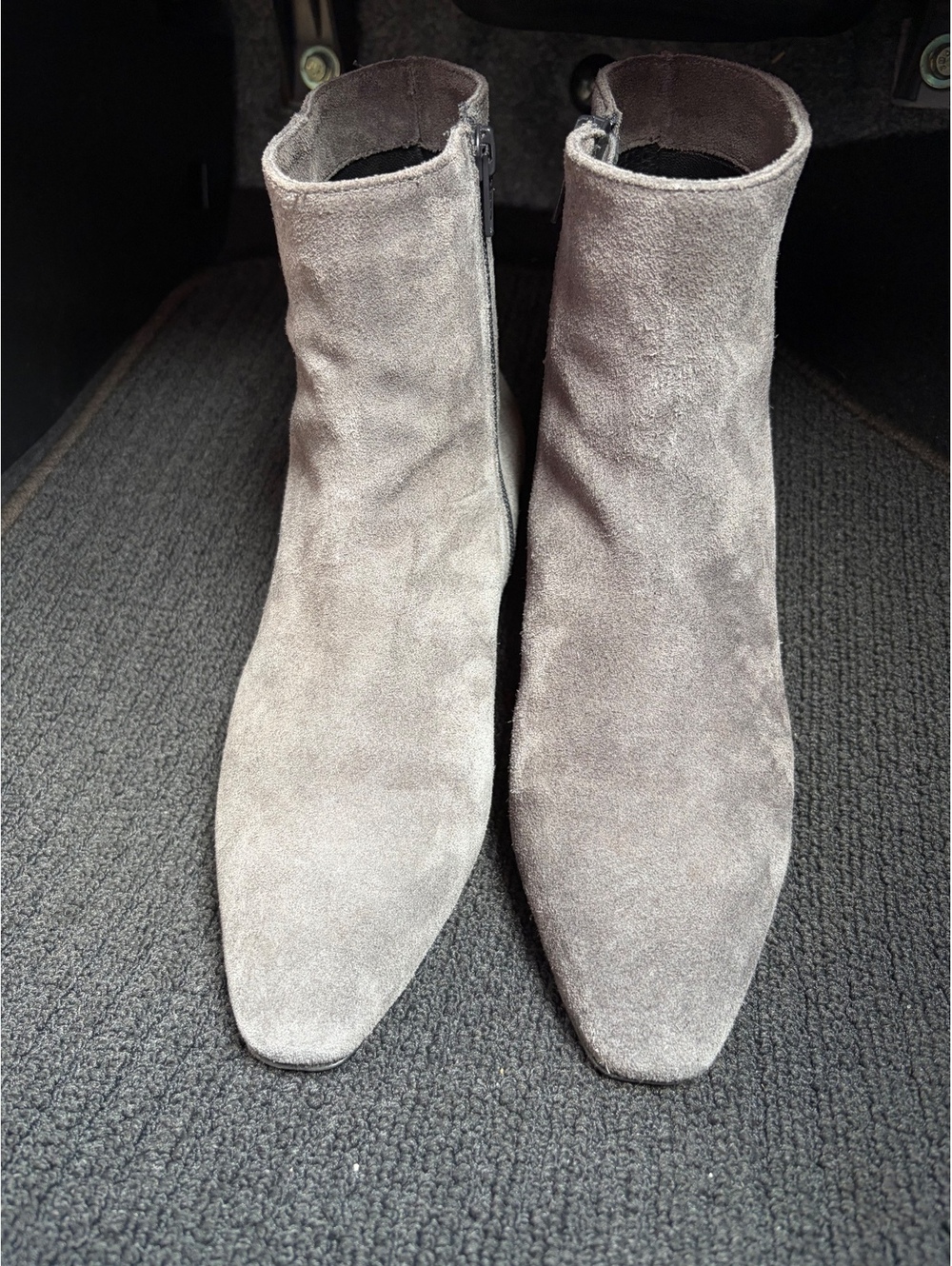 Italeau Italian Suede Ankle Boots Women’s EU 38 US 7.5  Gray